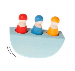 Trois amis à bascule